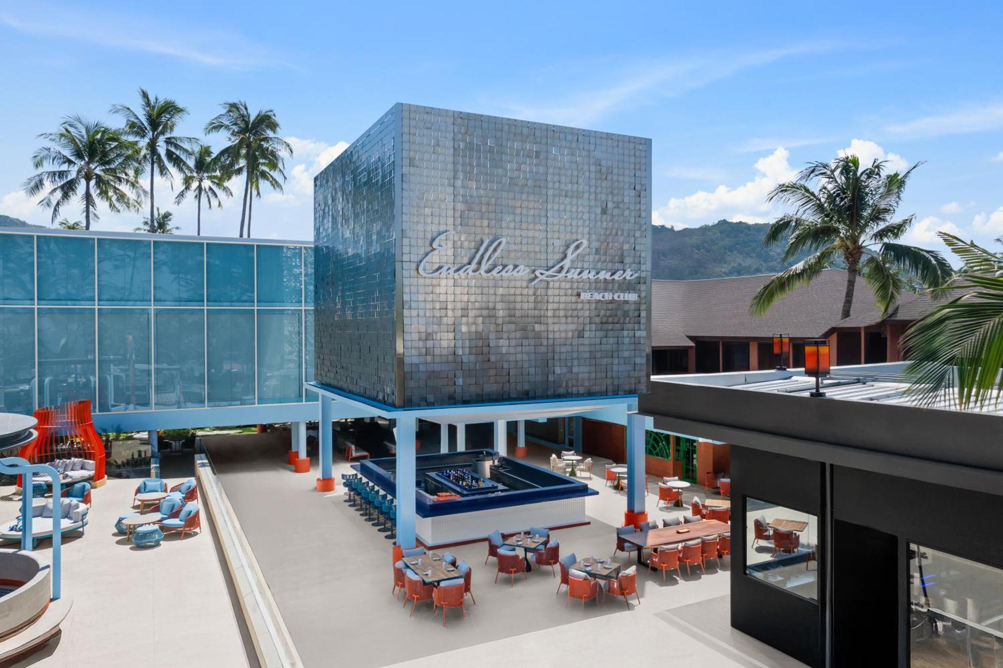 Courtyard By Marriott Phuket, Patong Beach Resort Exterior photo