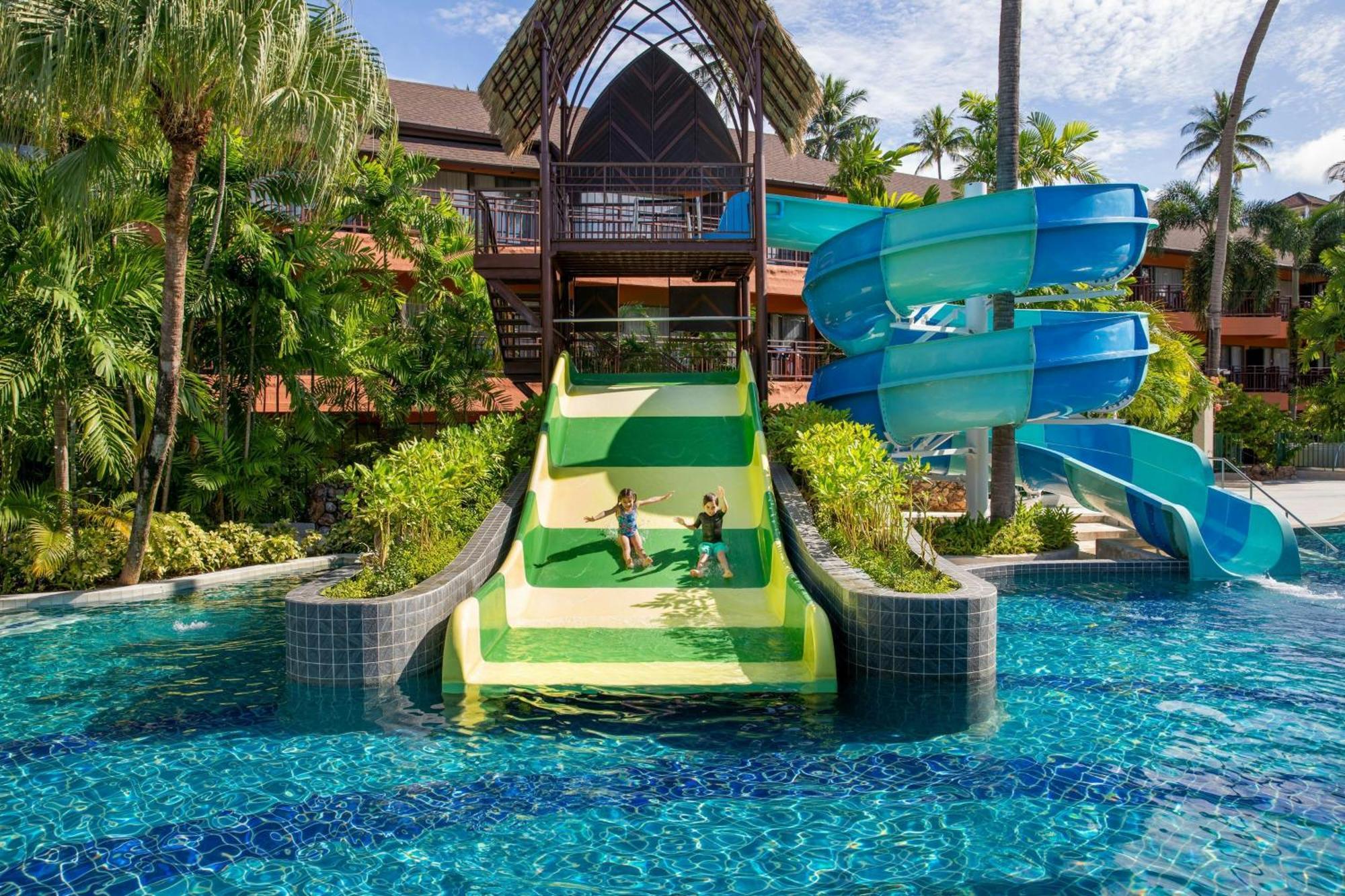 Courtyard By Marriott Phuket, Patong Beach Resort Exterior photo